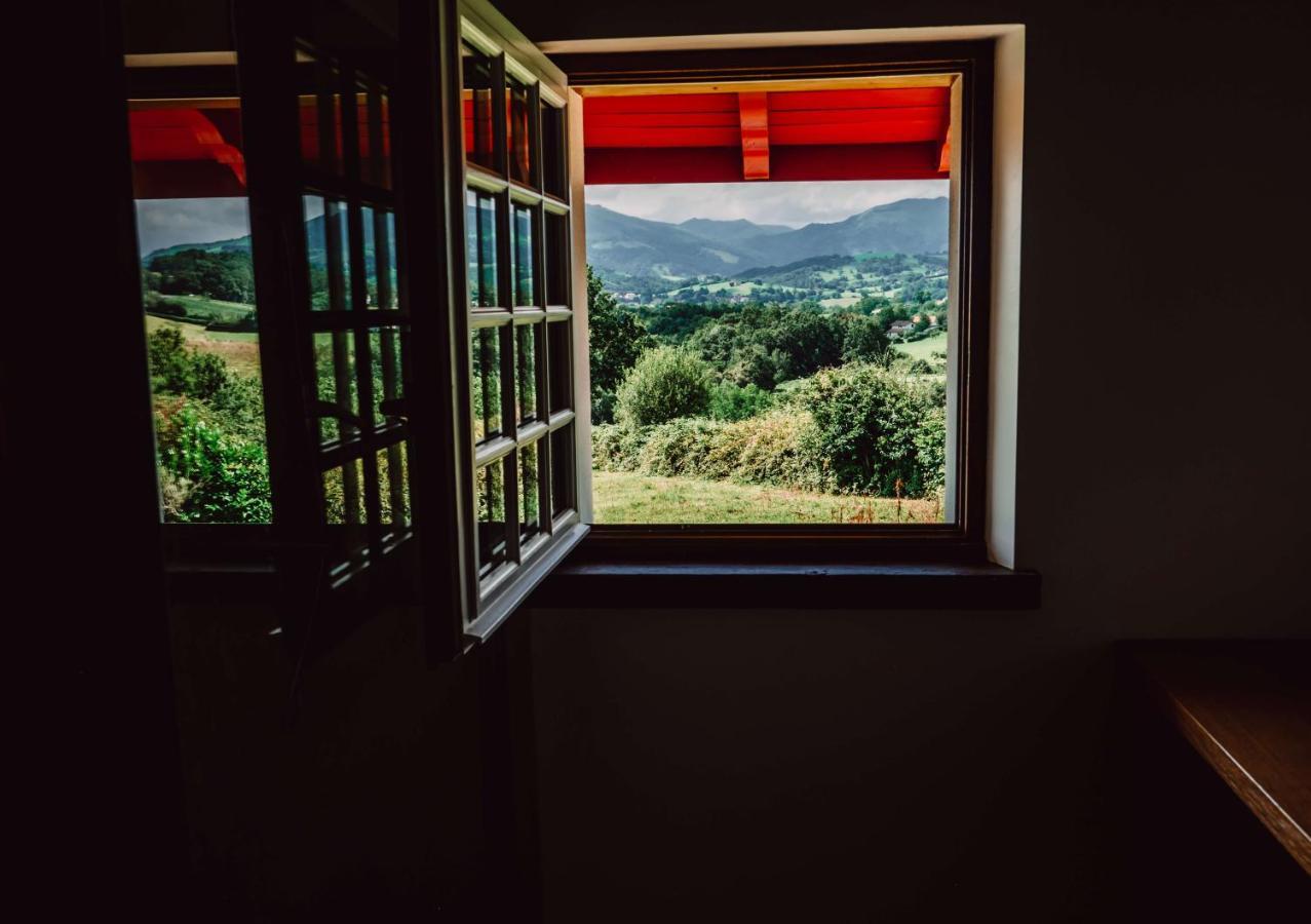 Chambres D'Hotes Irazabala เอสเพอแลต ภายนอก รูปภาพ